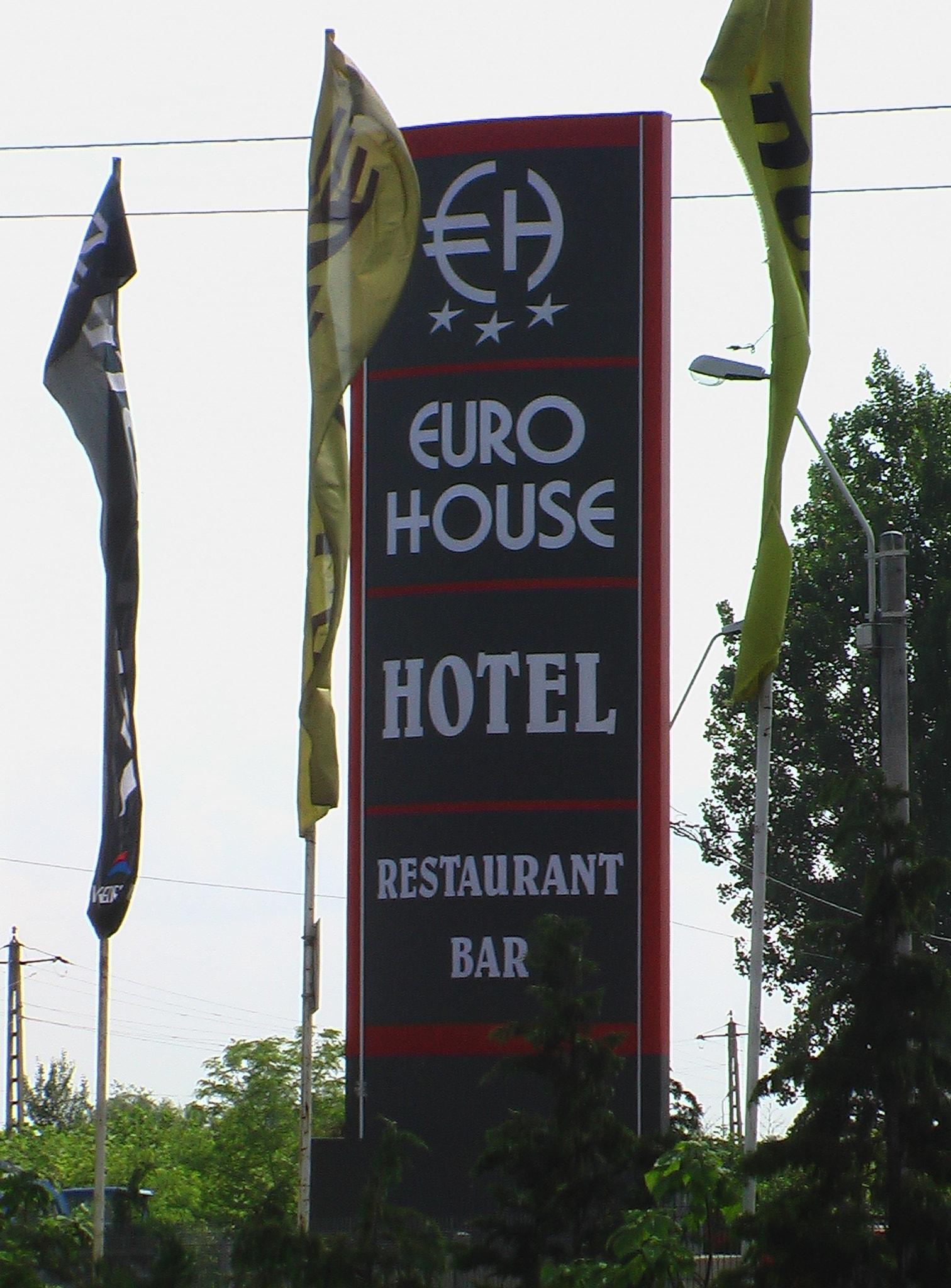 Euro House Hotel Baia Mare Ngoại thất bức ảnh